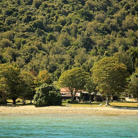 Furneaux Lodge Endeavour Inlet ภายนอก รูปภาพ