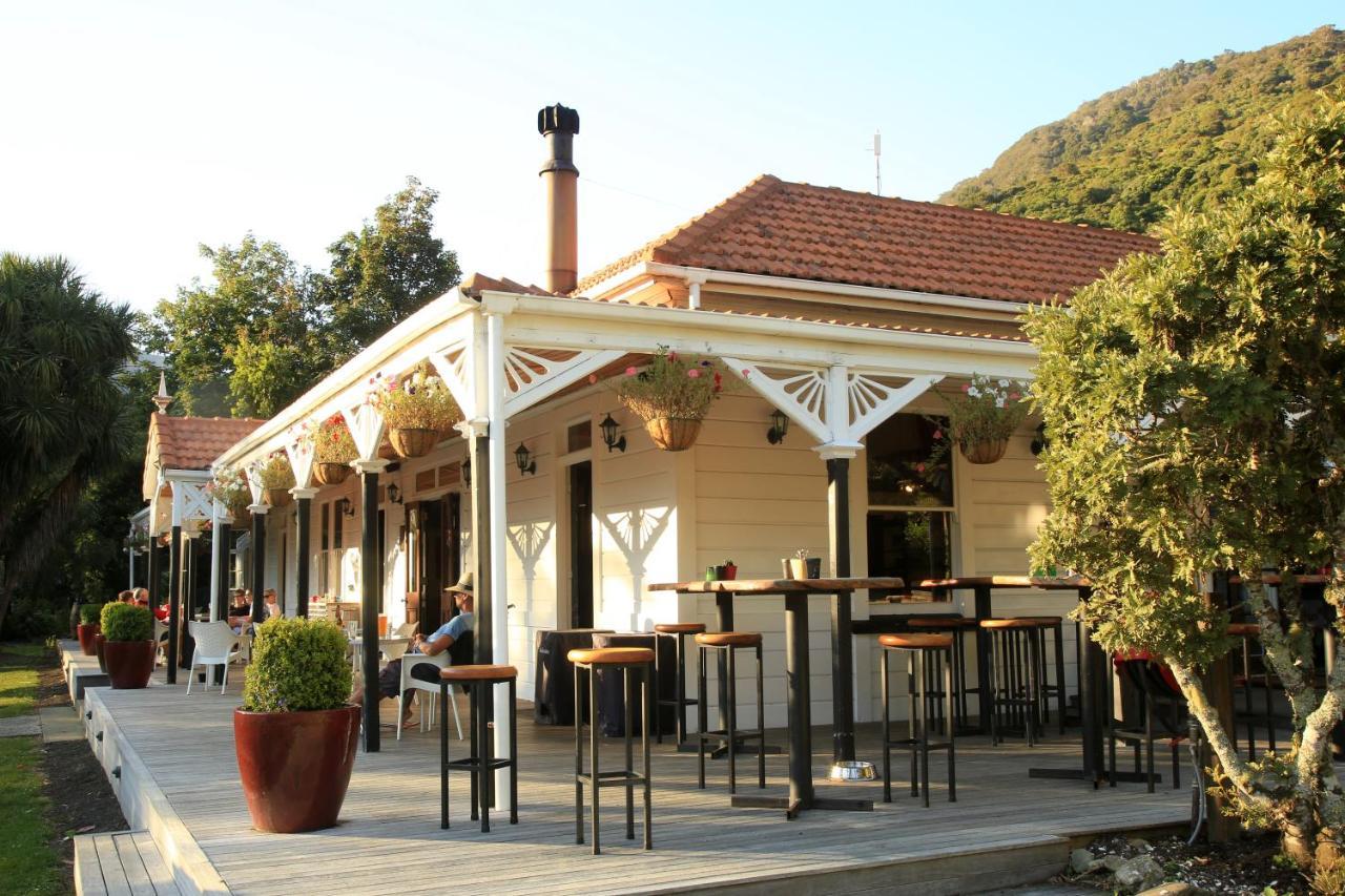 Furneaux Lodge Endeavour Inlet ภายนอก รูปภาพ