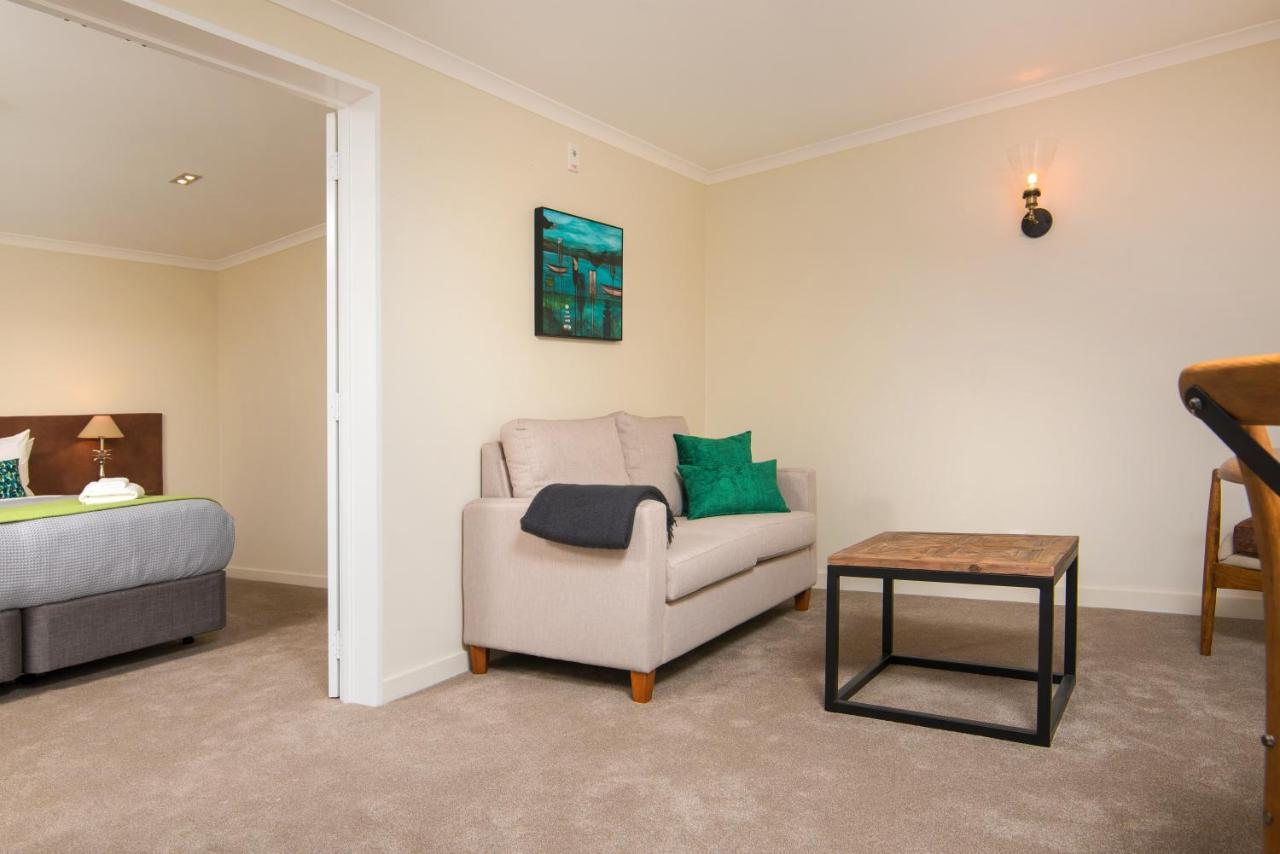 Furneaux Lodge Endeavour Inlet ภายนอก รูปภาพ