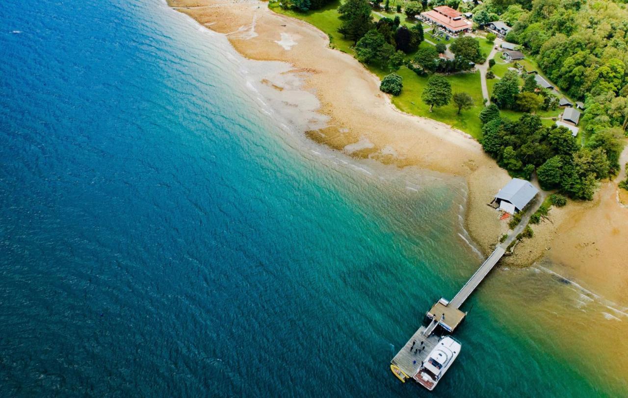 Furneaux Lodge Endeavour Inlet ภายนอก รูปภาพ