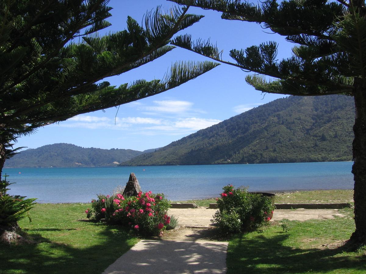 Furneaux Lodge Endeavour Inlet ภายนอก รูปภาพ